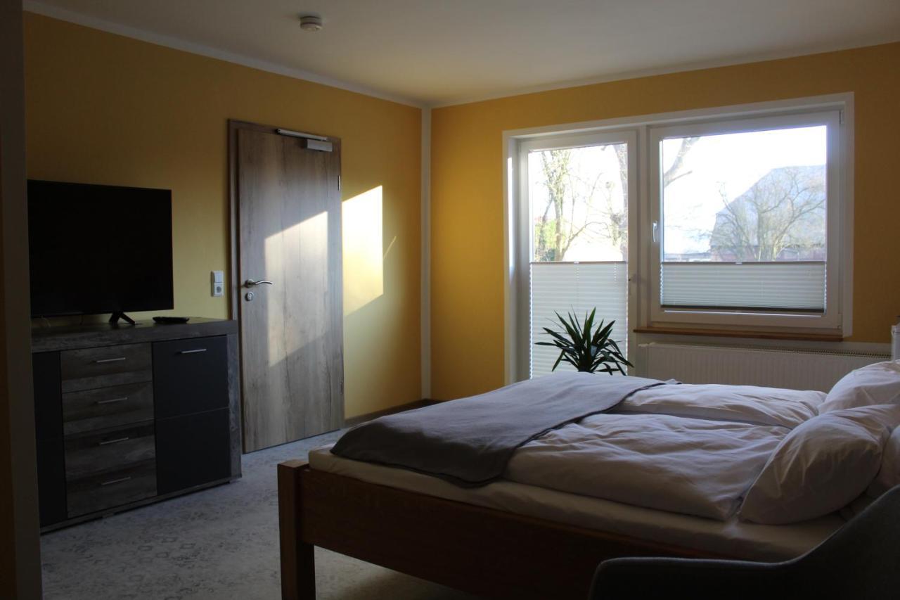 Vorsicht Hotel Deyelsdorf Eksteriør bilde